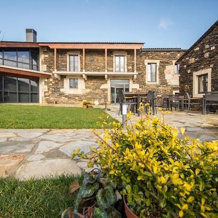 Hotel Rural O Cruce Do Burgo Friol Exterior foto